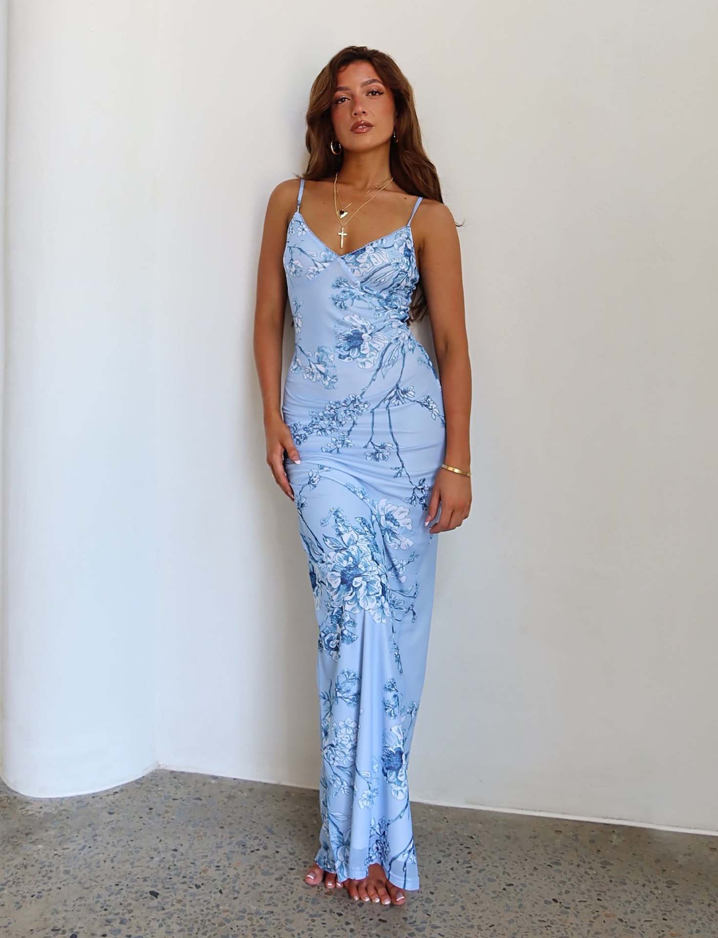 Women's long dress - Suitable for vacation wear, elegant and stylish, with a fitted design, printed pattern, and off-shoulder style