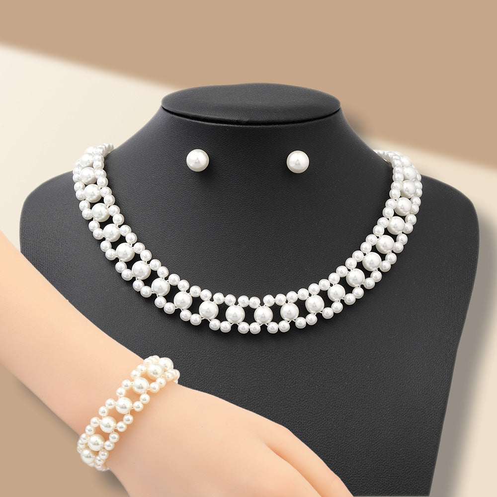 Diamond-studded floral faux pearl bracelet, earrings, and necklace set - fashionable, affordable luxury necklace jewelry pendant