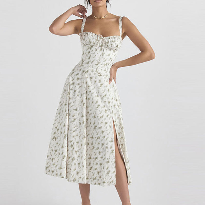 Bright-colored solid-color dress, strapless, tight waistline, fashionable and sexy, long dress