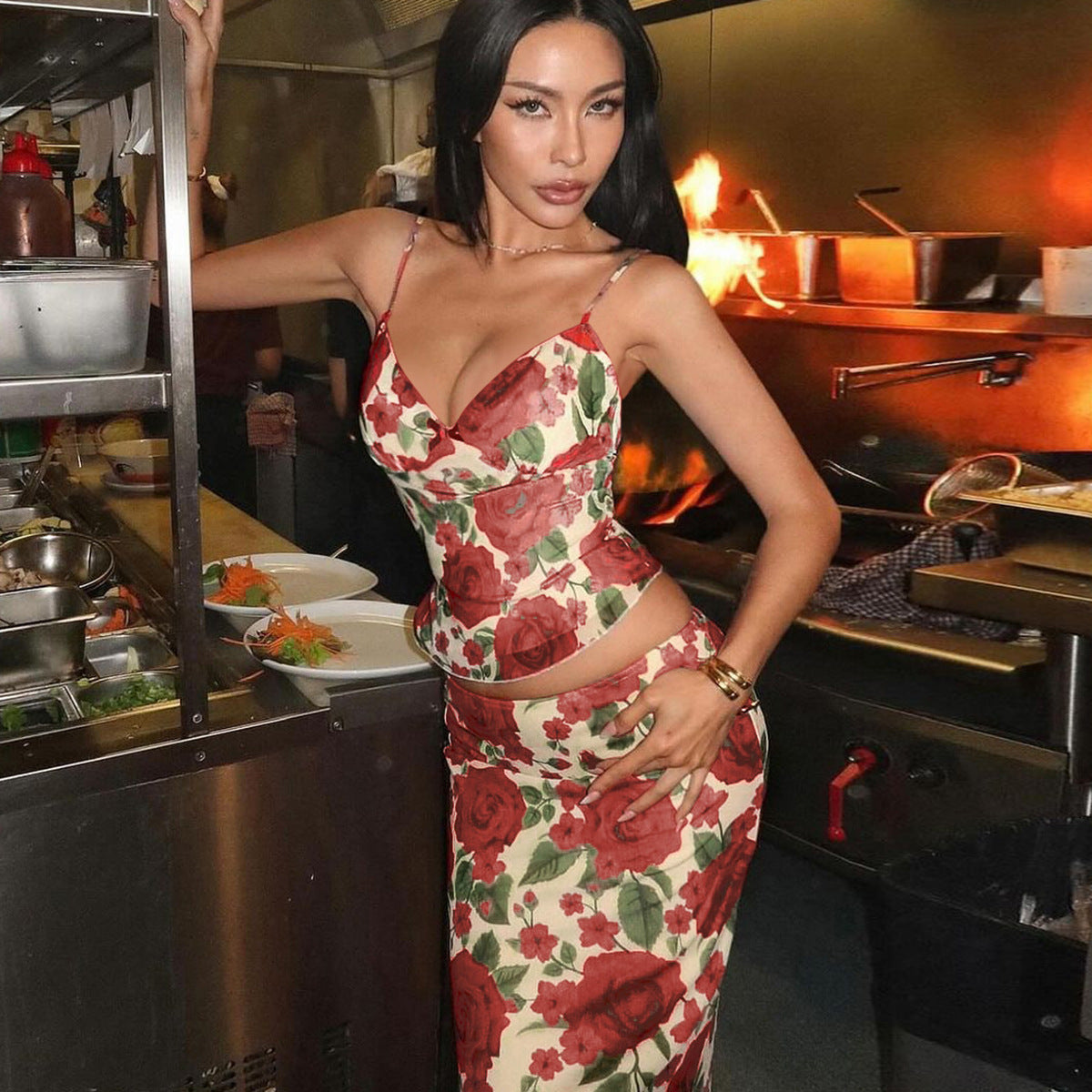 Floral-pattern V-neck halter-top fitted long dress set